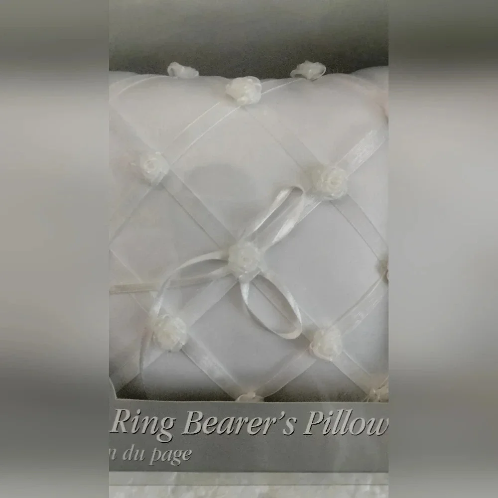 Wedding White Ring Bearers Square Pillow Small Rosa (New in Box)